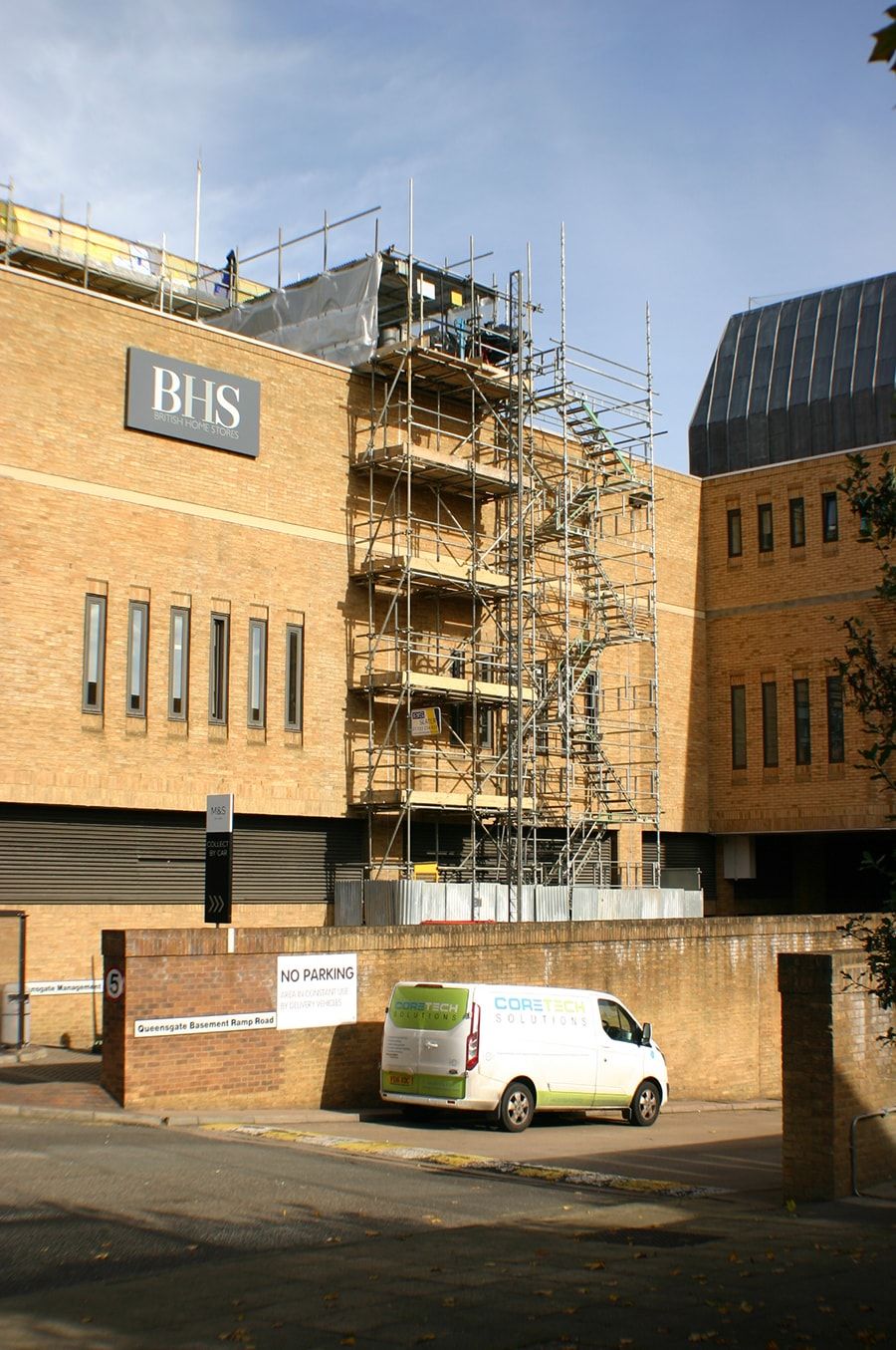 commercial scaffolding in Northamptonshire